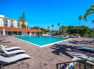 4158 Inverrary Dr APT 111, Lauderhill, FL 33319