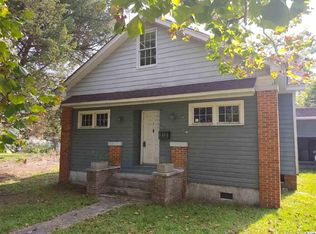 105 S Farr Ave, Andrews, SC 29510