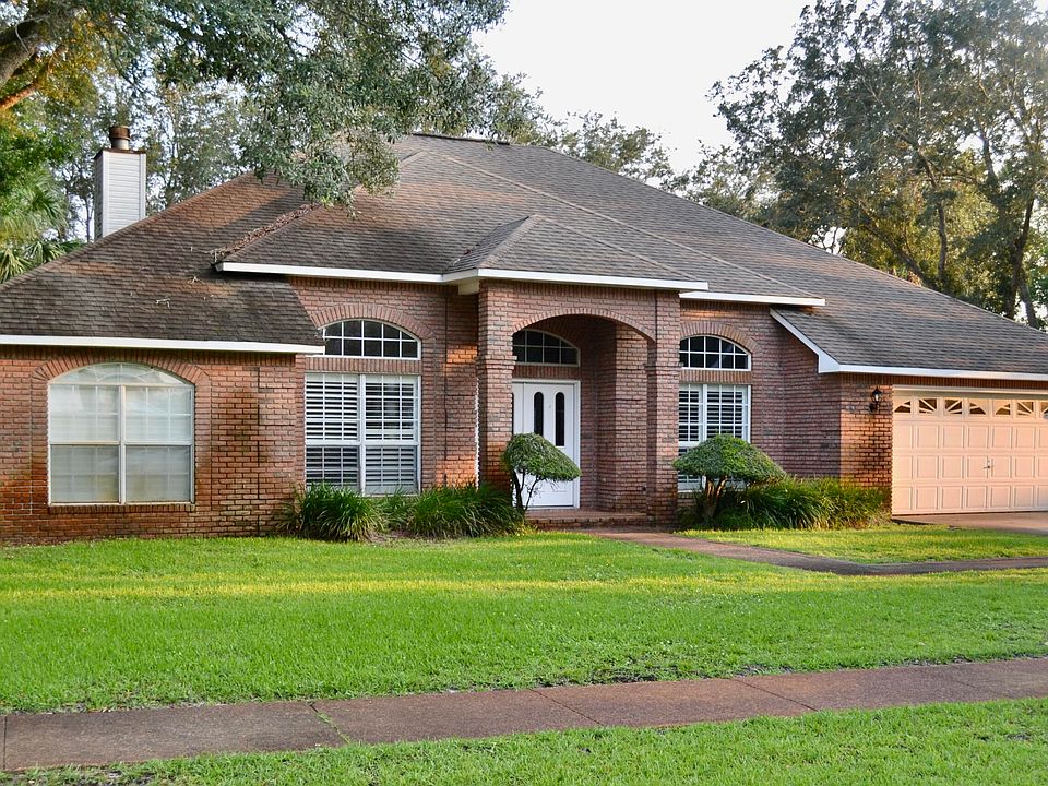 1st image of 113 Indian Bayou Dr