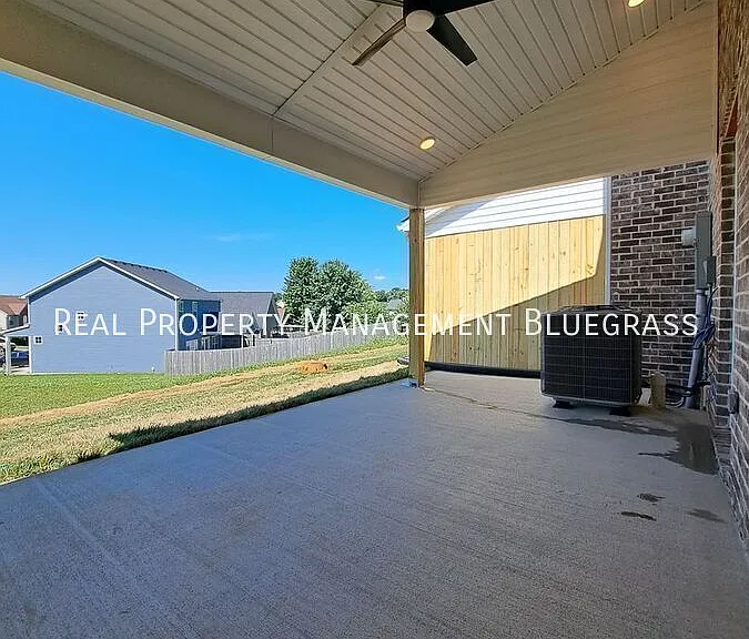 2524 Spring Leaf Ct — Photo 6