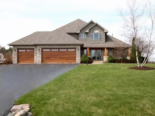 3037 Fairchild St, Poplar Grove, IL 61065