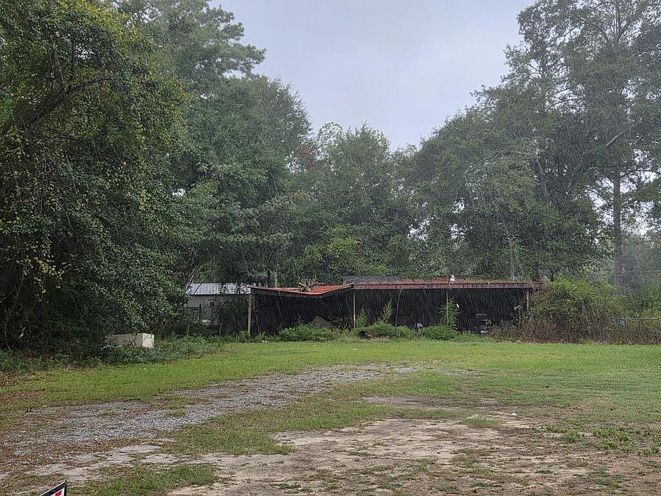 1st image of 65 Sandra Dr