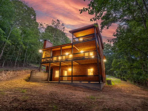 74 Windy Valley Trl, Blue Ridge, GA 30513