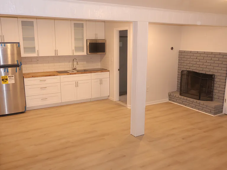 27 Hoyt St — Photo 11