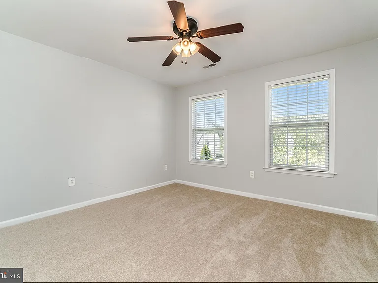 3603 Carolina Ct — Photo 20