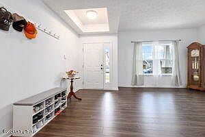 4th image of 2101 Carnegie Dr