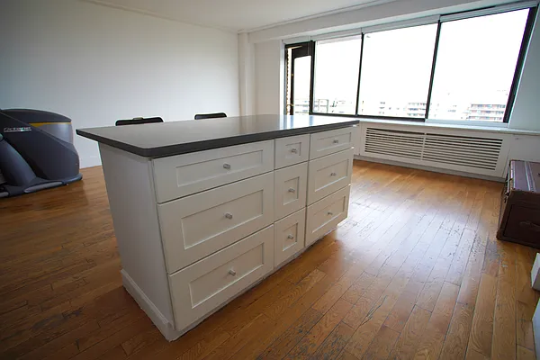 Rented by REALTY ONE GROUP FIRST | media 7