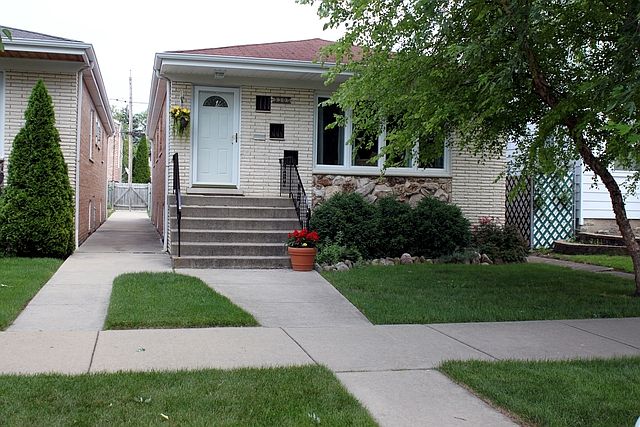 1st image of 3305 N Ozark Ave