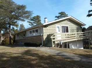 202 Cynwyd Dr, Absecon, NJ 08201