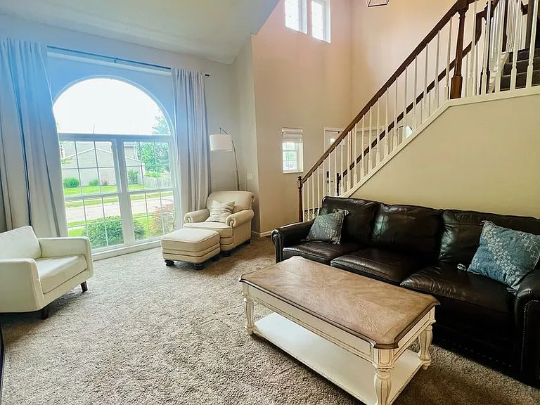 2737 Barnhill Ct — Photo 33