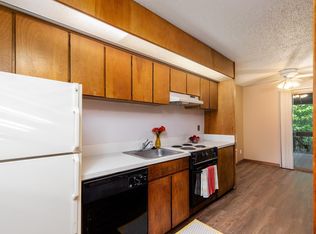 3121 SW Iowa St APT 36, Portland, OR 97239