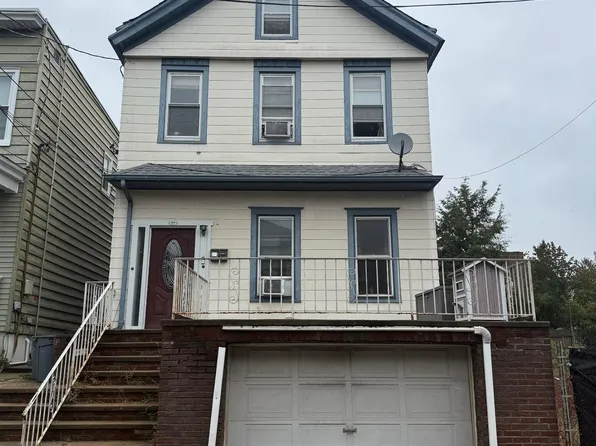35 W 11th St, Bayonne, NJ 07002