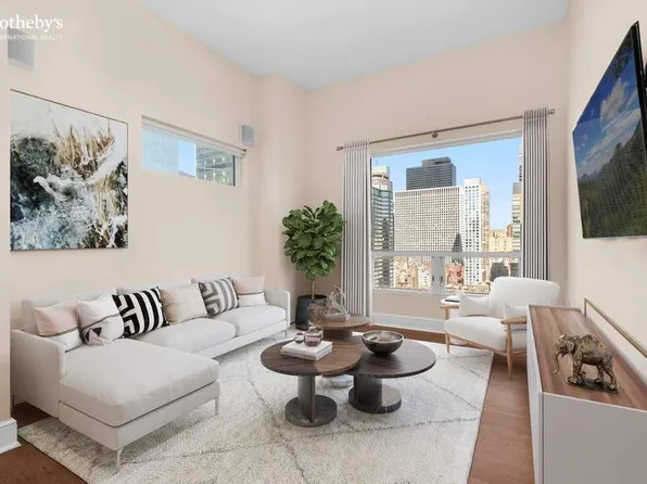 250 East 49th Street image 1 of 12