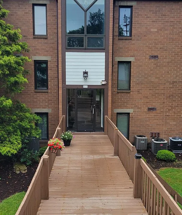 1845 Clayton Ave #110