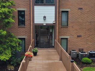 1845 Clayton Ave APT 110, Pittsburgh, PA 15214