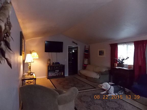 4th image of 1916 Bolton St