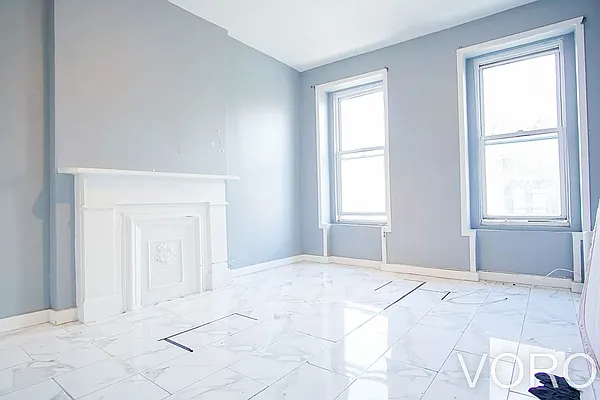 Rented by Voro New York | media 2