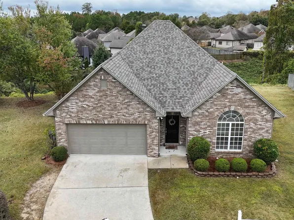 112 Grant Cir, Calera, AL 35040
