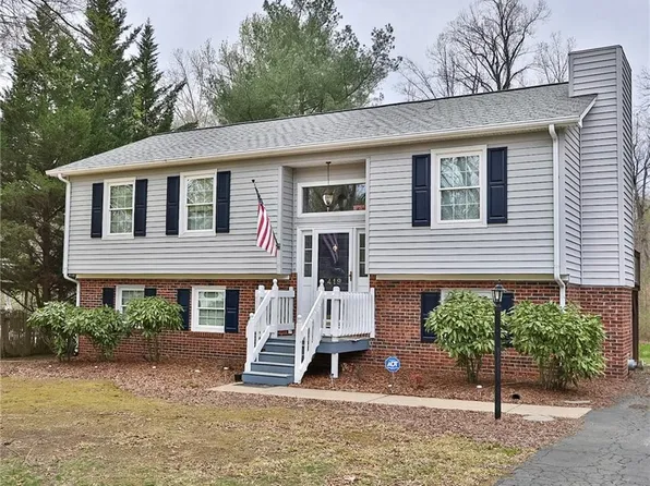 419 Cypress Dr, Reidsville, NC 27320