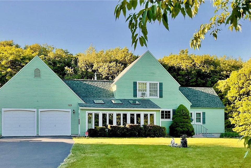 1st image of 1774 Reed Rd