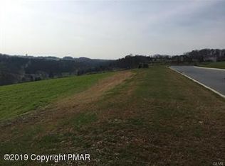 1930 Settlers Ridge Rd, Slatington, PA 18080