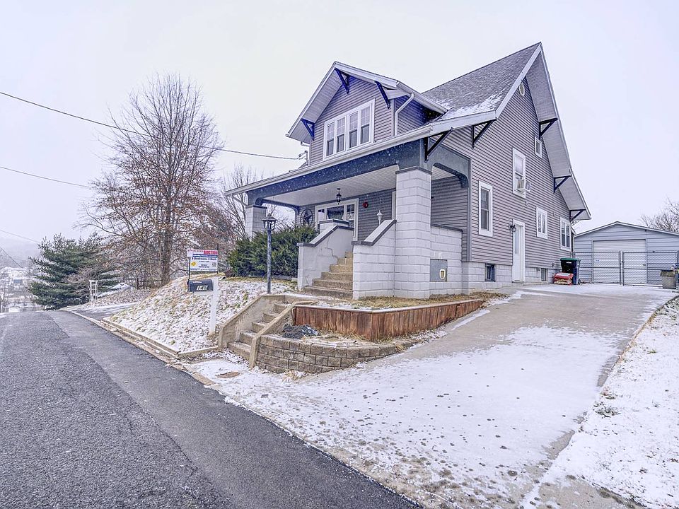 1st image of 145 Thorn St