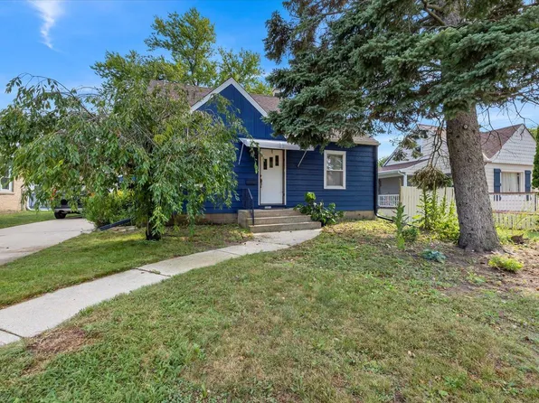 3371 East Bottsford AVENUE, Cudahy, WI 53110