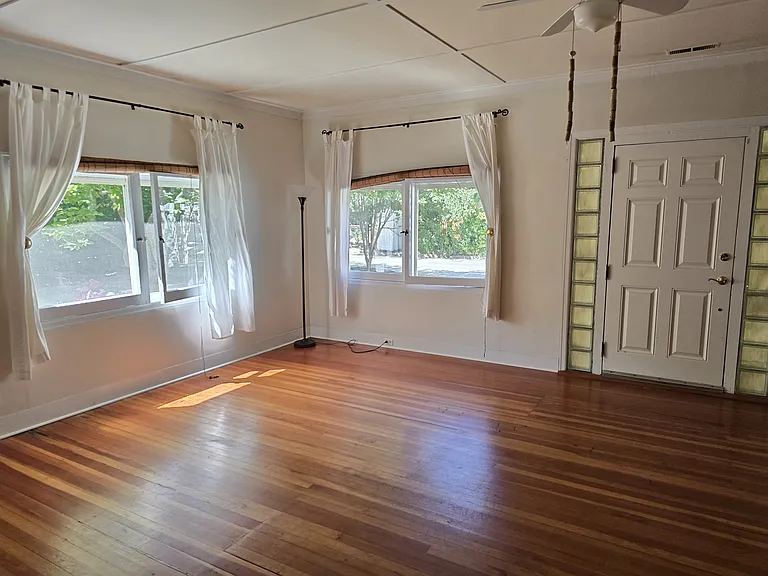 1001 Myrtle St — Photo 11