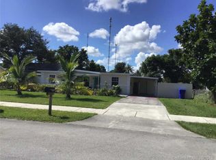 102 Newton Rd, West Park, FL 33023
