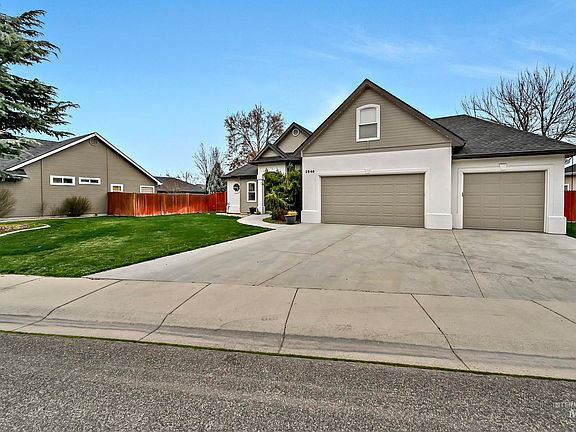 3rd image of 2546 E Ridgedale Dr