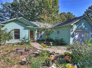 2003 Marquesas Ave, Tega Cay, SC 29708