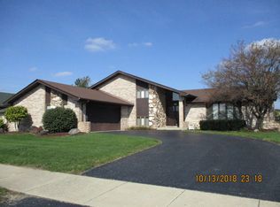 2064 183rd Pl, Lansing, IL 60438