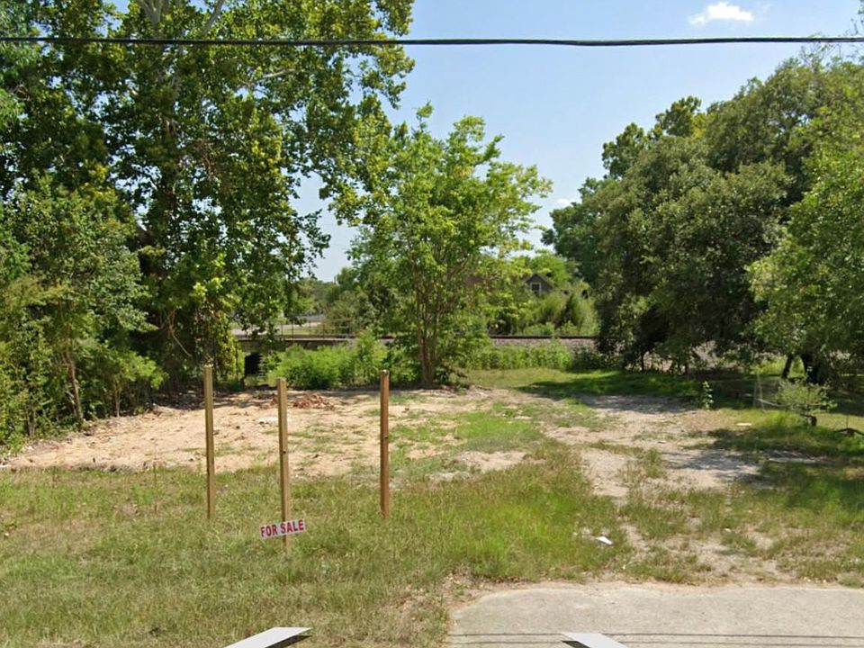 1st image of 15111 Highway 6