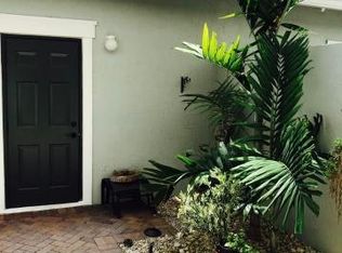 1092 NW 18th Ave, Boca Raton, FL 33486