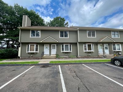 680 North Colony Street APT 39, Meriden, CT, 06450