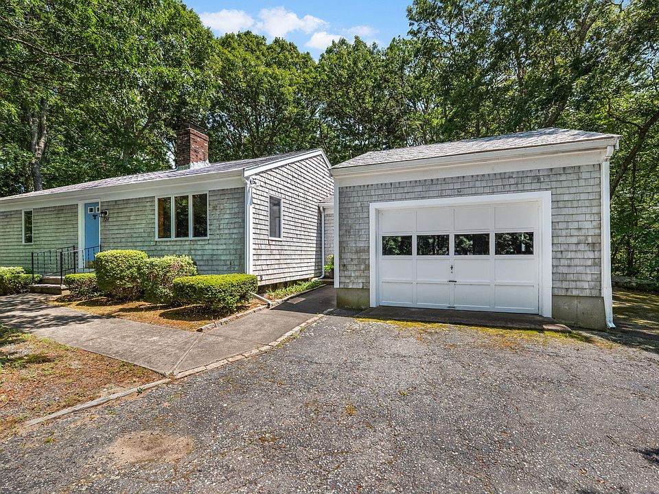 1st image of 124 Heather Lane