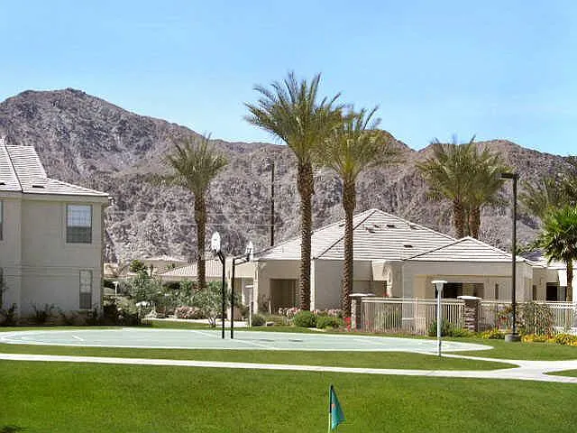 Aventine Apartment Homes