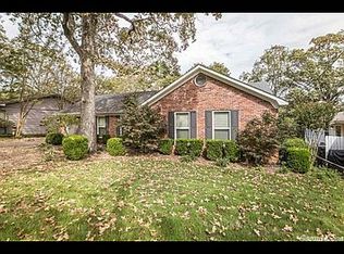 1004 Country Club Rd, Sherwood, AR 72120