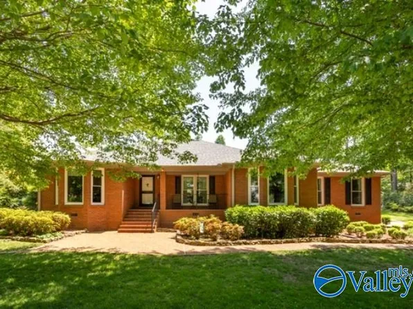 2481 Waid Cir N, Southside, AL 35907