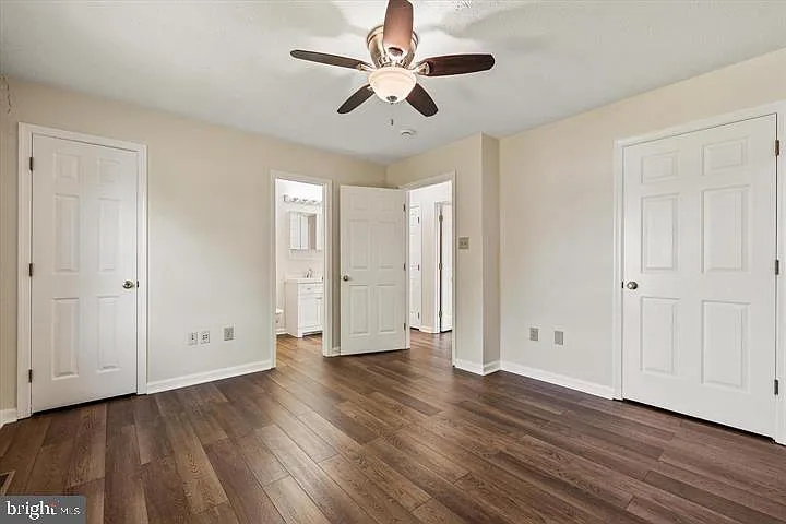 136 Nightingale Ave — Photo 15