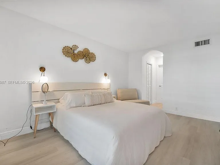 240 Galen Dr #112 — Photo 18