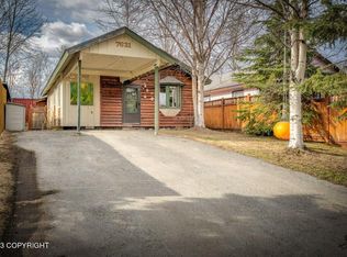 7621 Regal Mountain Dr, Anchorage, AK 99504