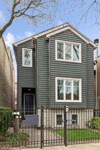 1876 N Maud Ave, Chicago, IL, 60614