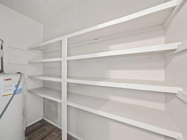 Park Town Homes — Photo 1