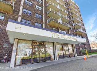 1100 Clove Rd APT 10G, Staten Island, NY 10301