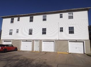 2216 Riverview Dr APT A, Irving, TX 75060