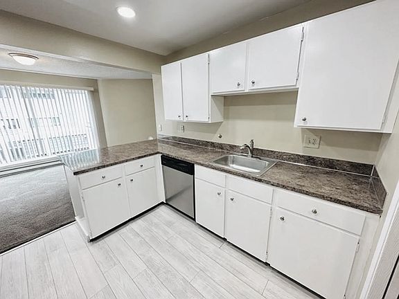 3rd image of 13741 15th Ave NE APT C2