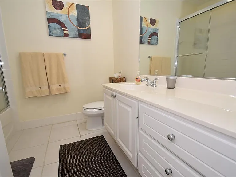 7624 Bergamo Ave #4B — Photo 18