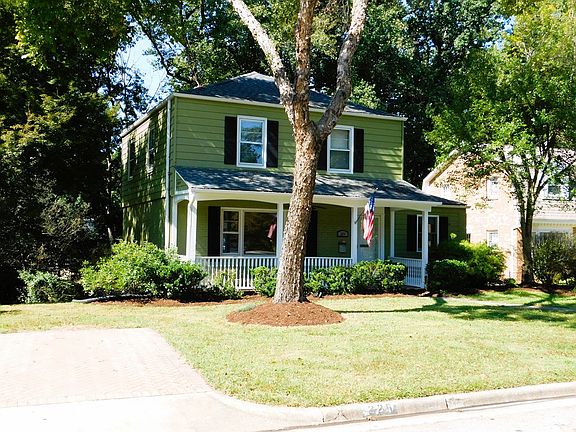3rd image of 225 Brandon Ct