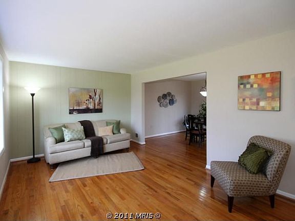 3rd image of 5019 Wheatstone Dr